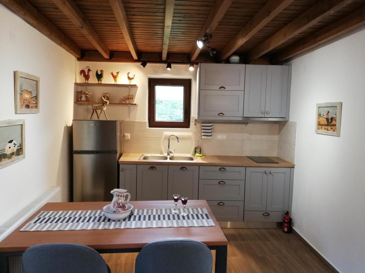 Olympus Country House Karia  外观 照片